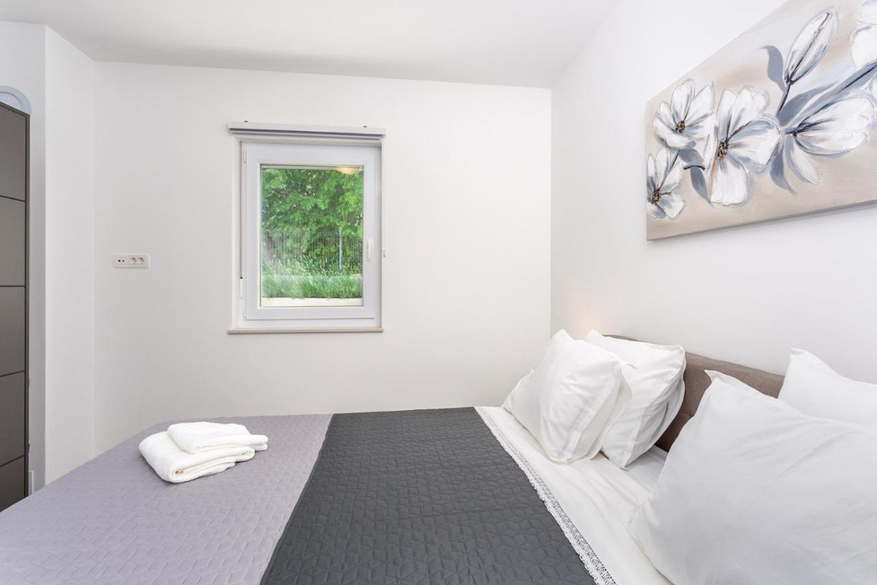 Kvarner Bay 4* - Apartments 1 & 3 리예카 외부 사진