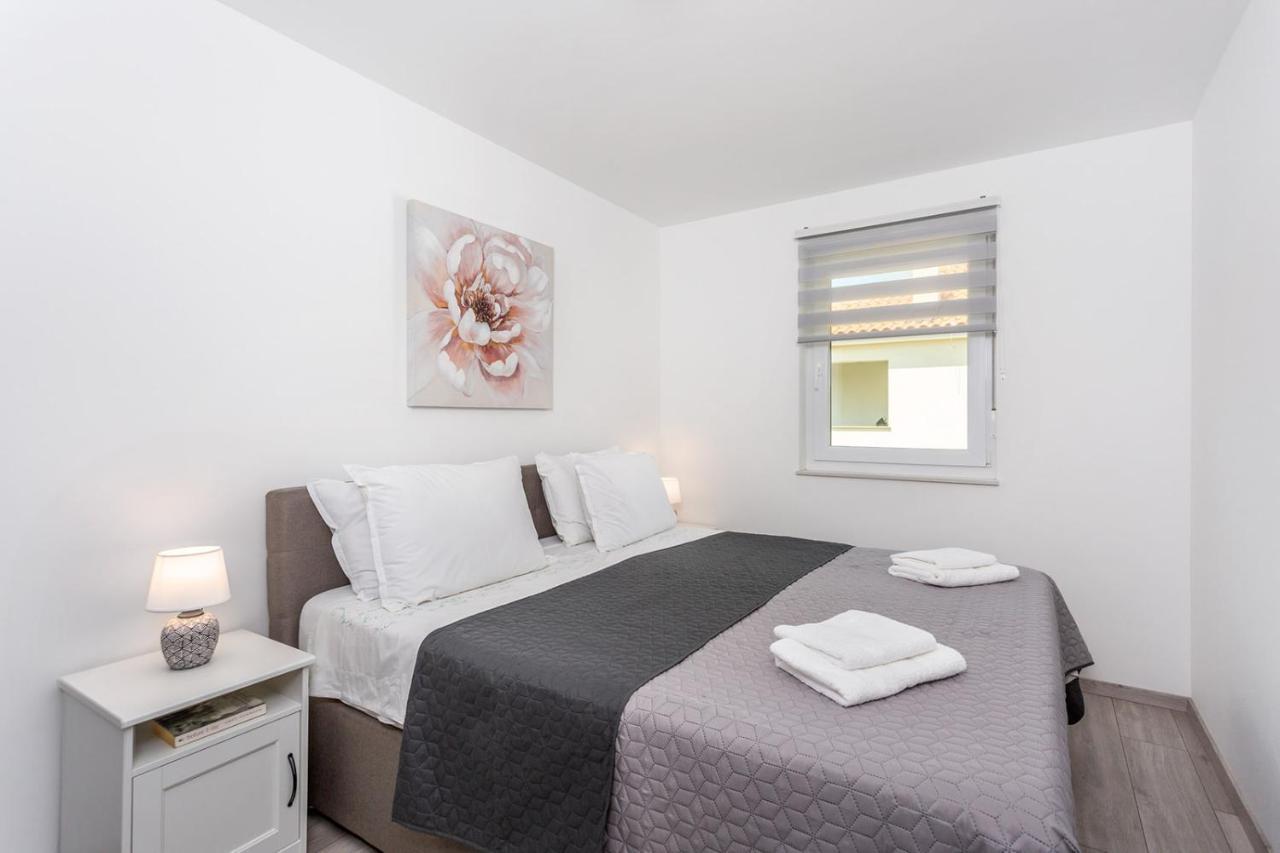 Kvarner Bay 4* - Apartments 1 & 3 리예카 외부 사진
