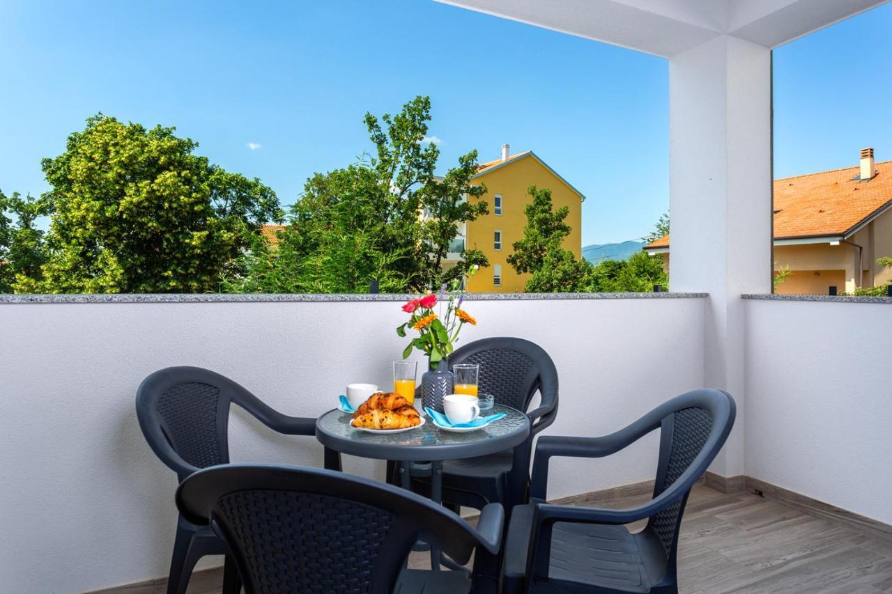 Kvarner Bay 4* - Apartments 1 & 3 리예카 외부 사진