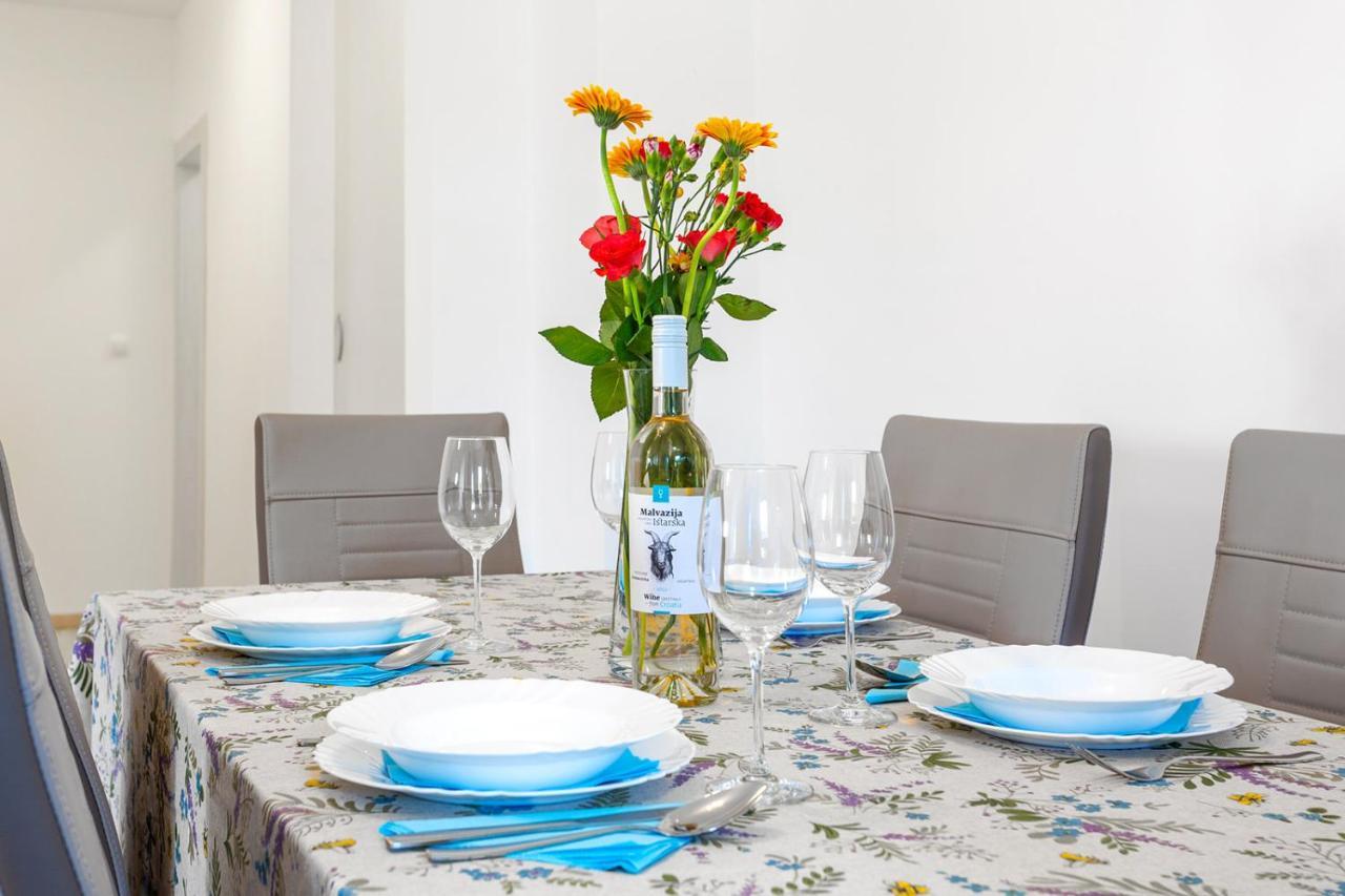 Kvarner Bay 4* - Apartments 1 & 3 리예카 외부 사진